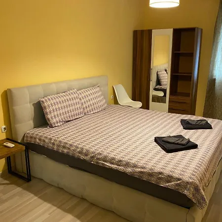 Modern & 1br With Lovely Terrace * Plovdiv