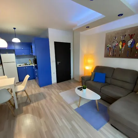 Apartment Modern & 1br With Lovely Terrace *